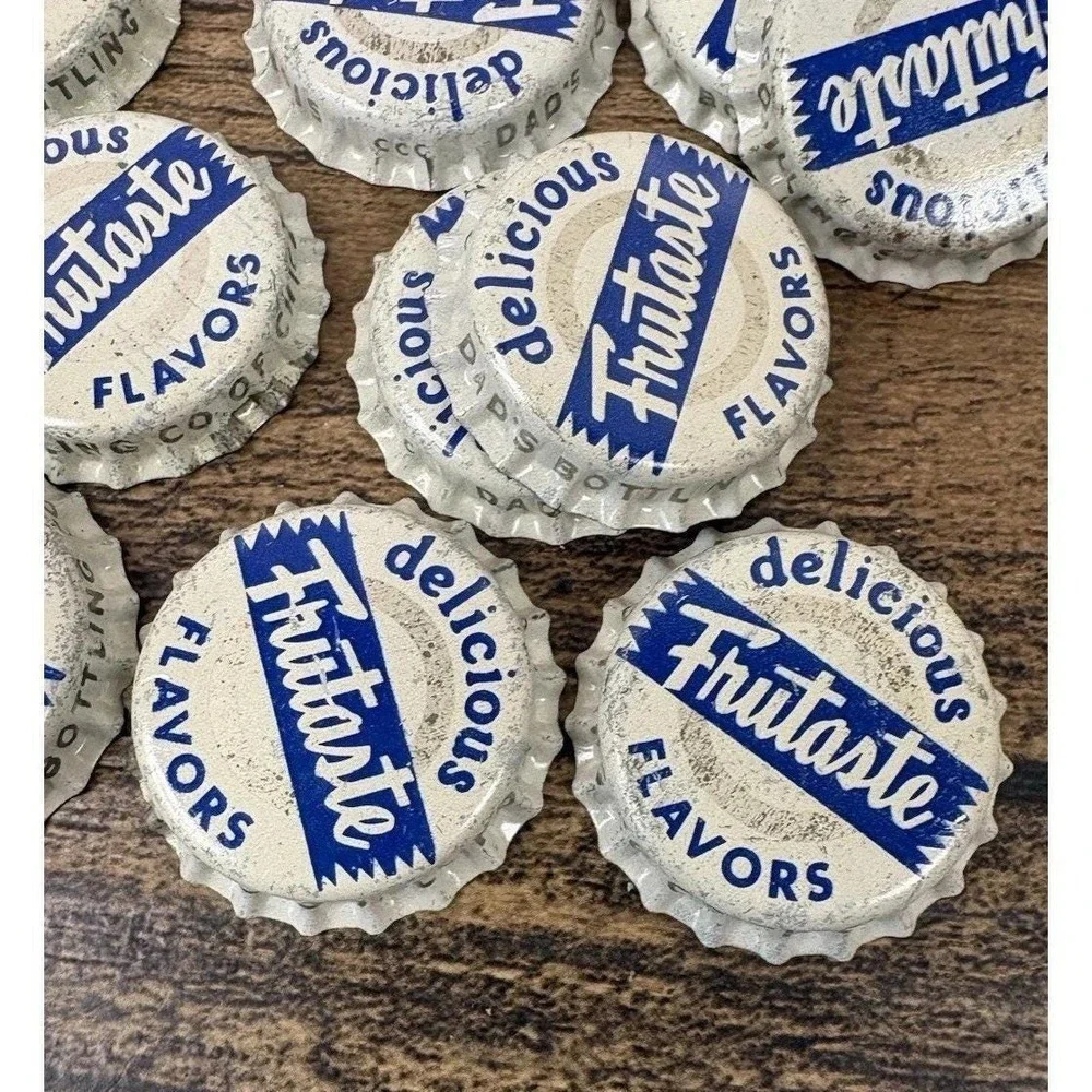 Large Lot Of Vintage Frutaste Bottle Caps Cork Back Delicious Flavor
